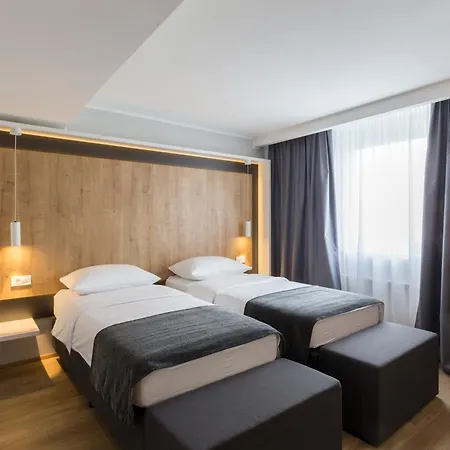 Hotel M