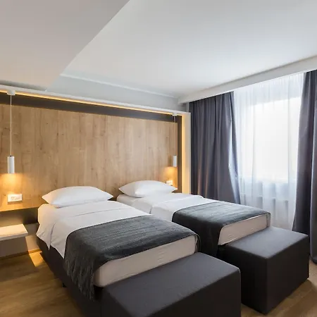 Hotel M