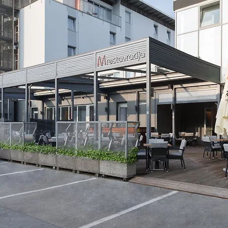 M Hotel