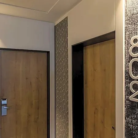 M Hotel 4*