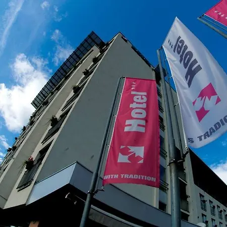 M Hotel 4*
