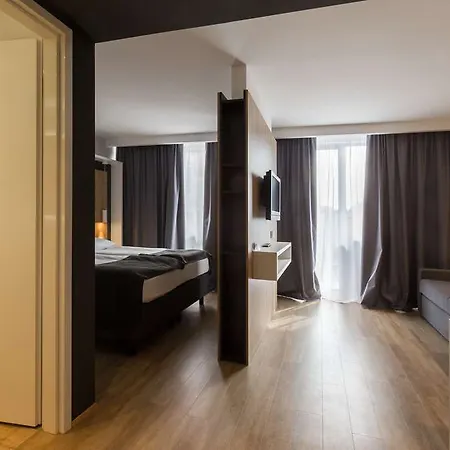 M Hotel