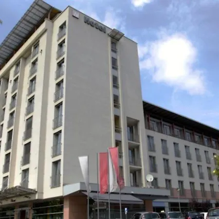 M Hotel